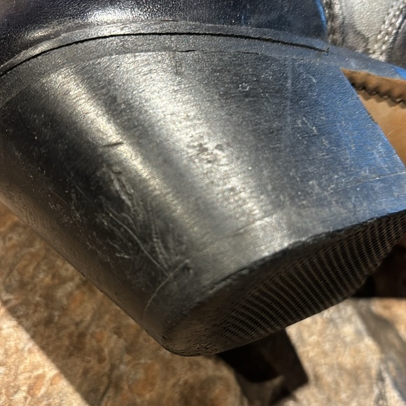 Vintage Victorian Style Leather Boots - Picture 9 of 13